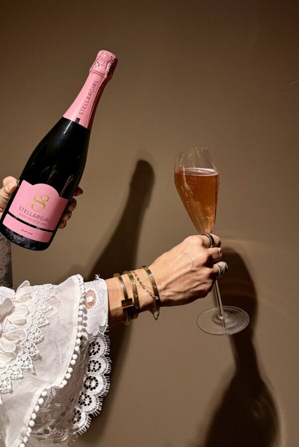 IMG_0641 (1) (2) 4 Pack Stellargirl Sparkling Rose